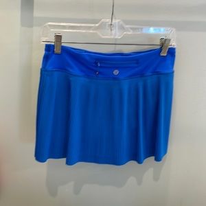 Lululemon pleat street skirt size 4reg